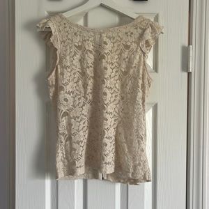 Lace Sleeveless top